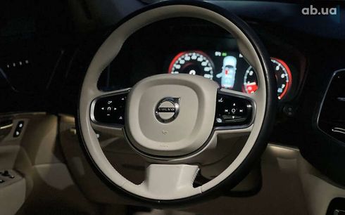 Volvo XC90 2016 - фото 13