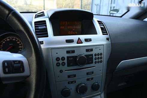 Opel Zafira 2009 - фото 17