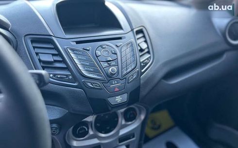 Ford Fiesta 2019 - фото 15