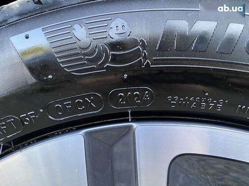 Hyundai Kona Electric 2021 - фото 27