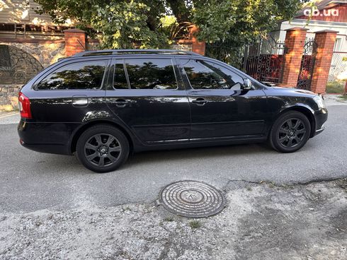 Skoda Octavia 2011 черный - фото 2