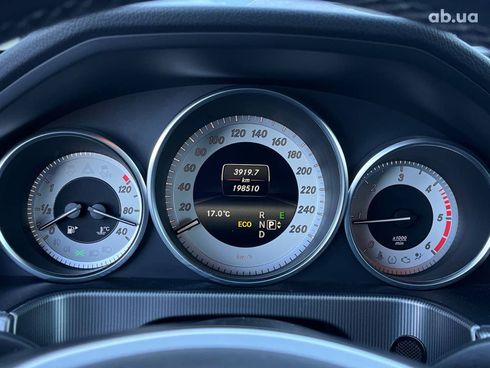 Mercedes-Benz E-Класс 2013 серый - фото 35