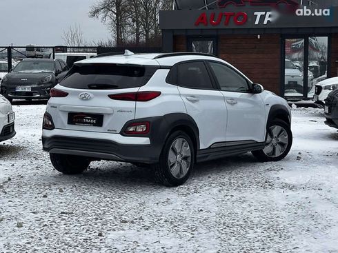 Hyundai Kona Electric 2021 - фото 6