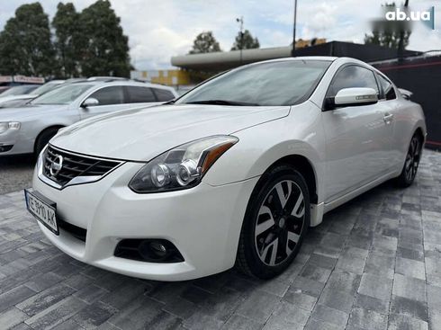 Nissan Altima 2010 - фото 13