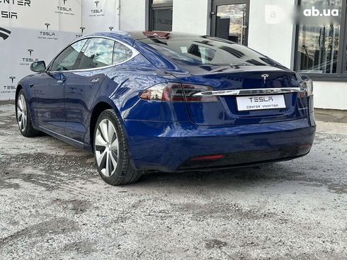 Tesla Model S 2020 - фото 11