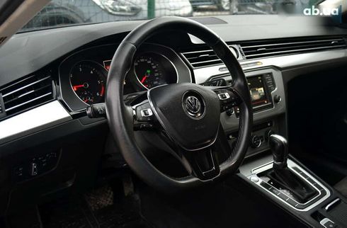 Volkswagen Passat 2015 - фото 24