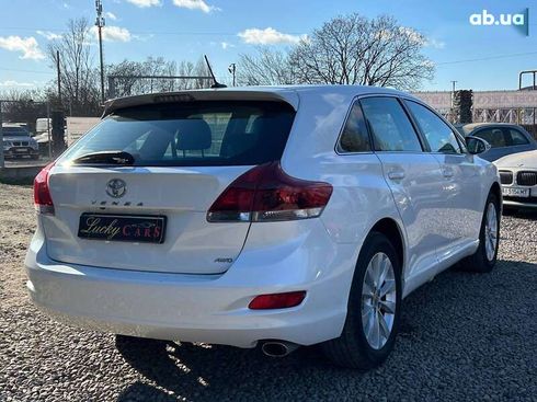 Toyota Venza 2013 - фото 5