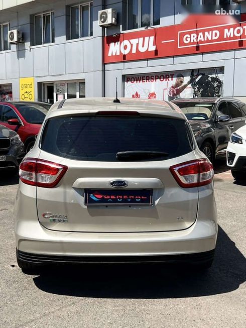 Ford C-Max 2017 - фото 12