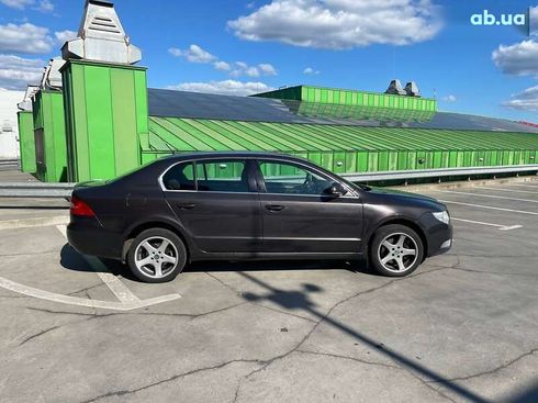 Skoda Superb 2008 - фото 4