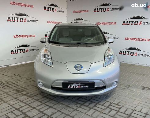 Nissan Leaf 2015 - фото 2