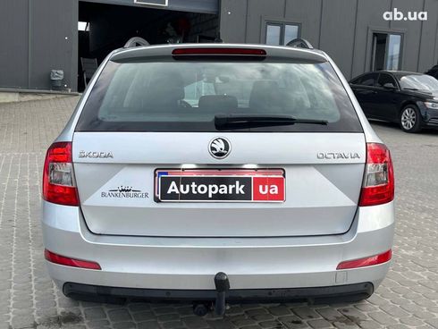 Skoda Octavia 2016 серый - фото 9
