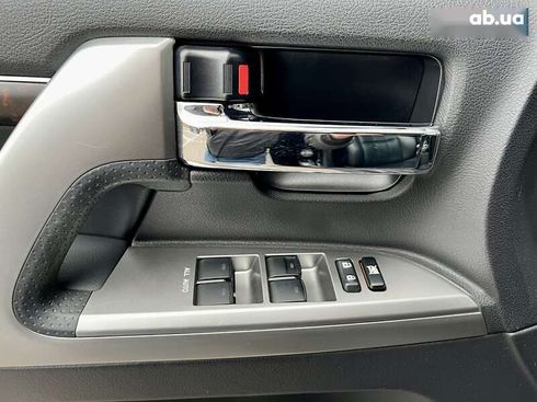 Toyota Land Cruiser 2012 - фото 23