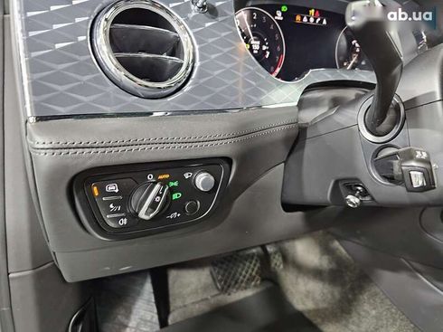Bentley Bentayga 2021 - фото 24