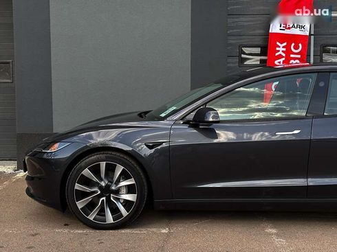 Tesla Model 3 2024 - фото 4