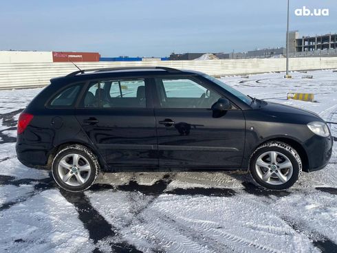 Skoda Fabia 2009 черный - фото 5