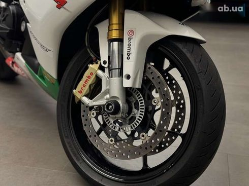 Aprilia RSV4 2011 - фото 5