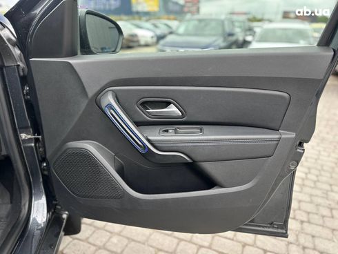 Renault Duster 2021 серый - фото 33
