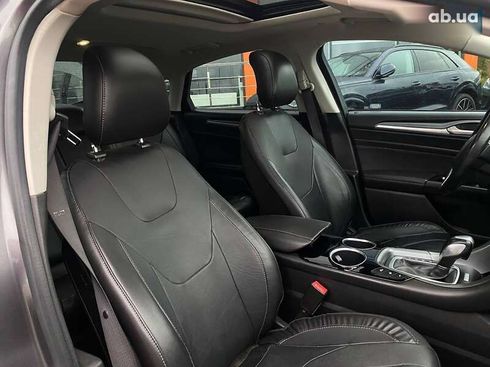 Ford Fusion 2013 - фото 24