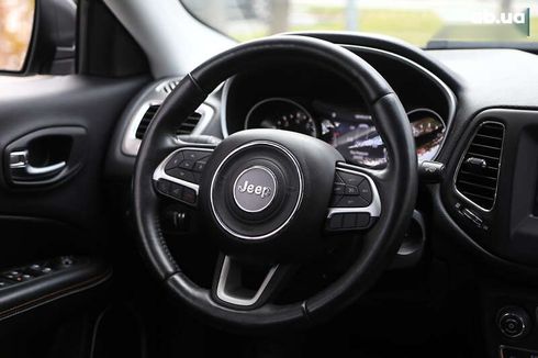 Jeep Compass 2017 - фото 14