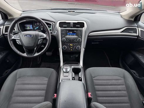 Ford Fusion 2017 - фото 19
