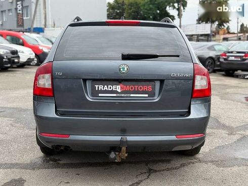 Skoda Octavia 2011 - фото 11