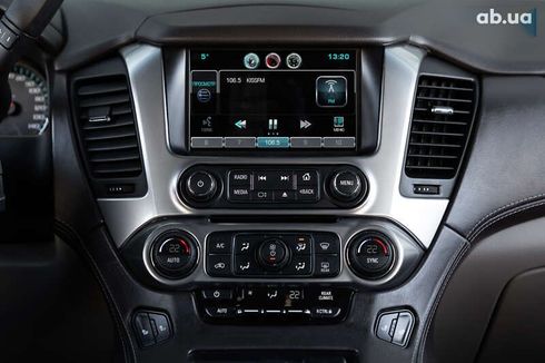 Chevrolet Suburban 2015 - фото 14