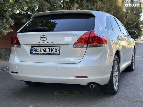 Toyota Venza 2011 - фото 17