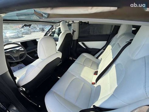 Tesla Model 3 2020 - фото 6