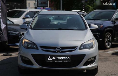 Opel Astra 2015 - фото 2