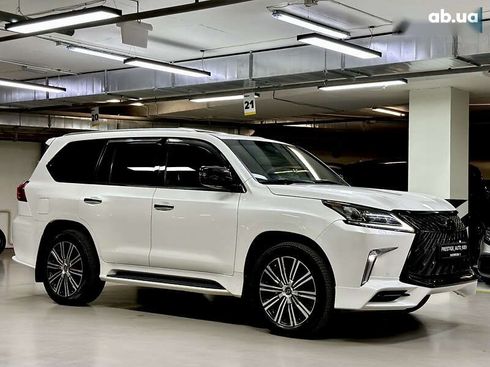 Lexus LX 2019 - фото 14