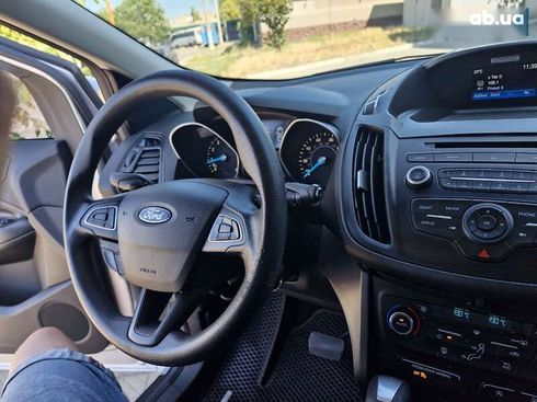 Ford Escape 2017 - фото 18