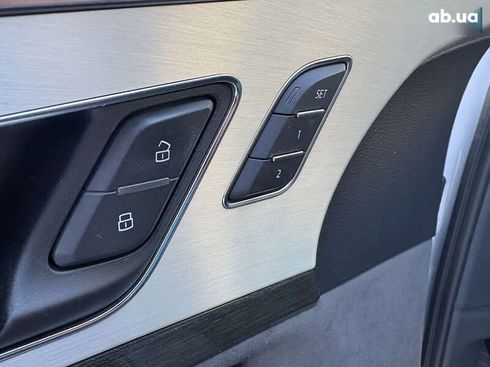 Audi Q7 2016 - фото 16