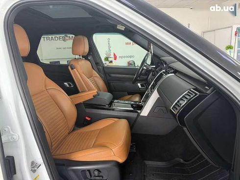 Land Rover Discovery 2017 - фото 26