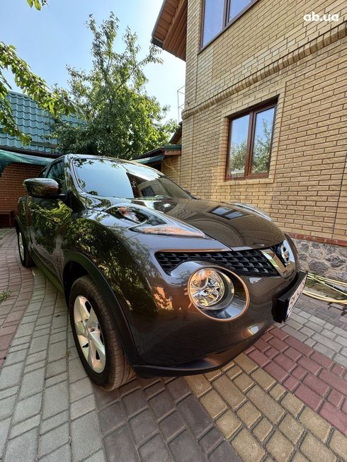 Nissan Juke 2018 коричневый - фото 7