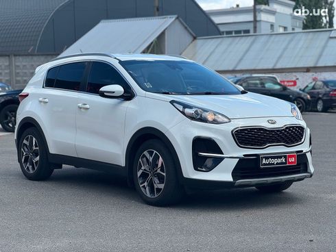 Kia Sportage 2018 белый - фото 15
