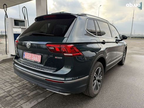 Volkswagen Tiguan 2020 - фото 13