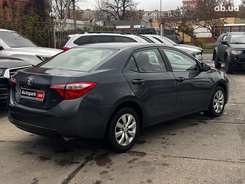 Toyota Corolla 2016 серый - фото 6