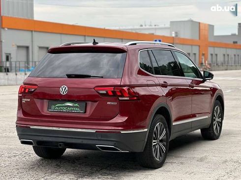 Volkswagen Tiguan 2018 - фото 8