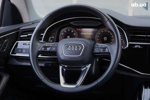 Audi Q8 2022 - фото 18