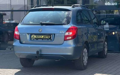 Skoda Fabia 2010 - фото 6