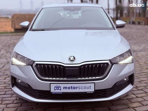 Skoda Scala 2021 - фото 7