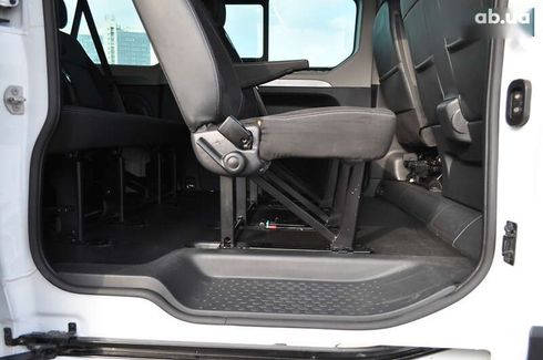 Renault Trafic 2021 - фото 30