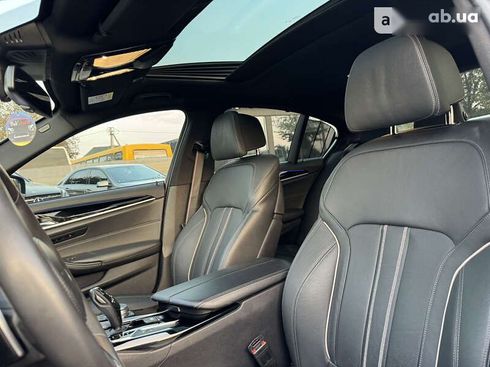 BMW 5 серия 2019 - фото 26