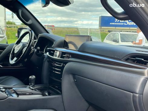Lexus LX 2021 серый - фото 27