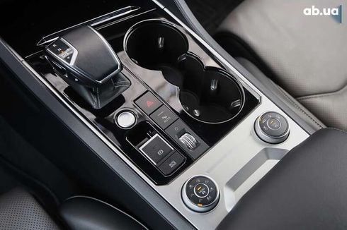 Volkswagen Touareg 2023 - фото 28