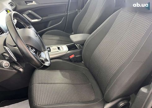 Peugeot 308 2018 - фото 7