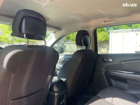 Dodge Journey 2017 красный - фото 13