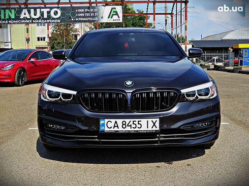 BMW 5 серия 2019 - фото 2