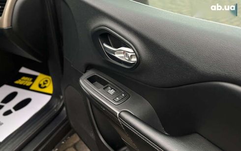 Jeep Cherokee 2015 - фото 17