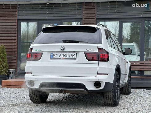 BMW X5 2011 - фото 16
